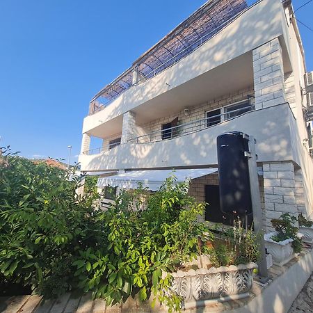 Apartments Lucija-Klara Brodarica  Εξωτερικό φωτογραφία