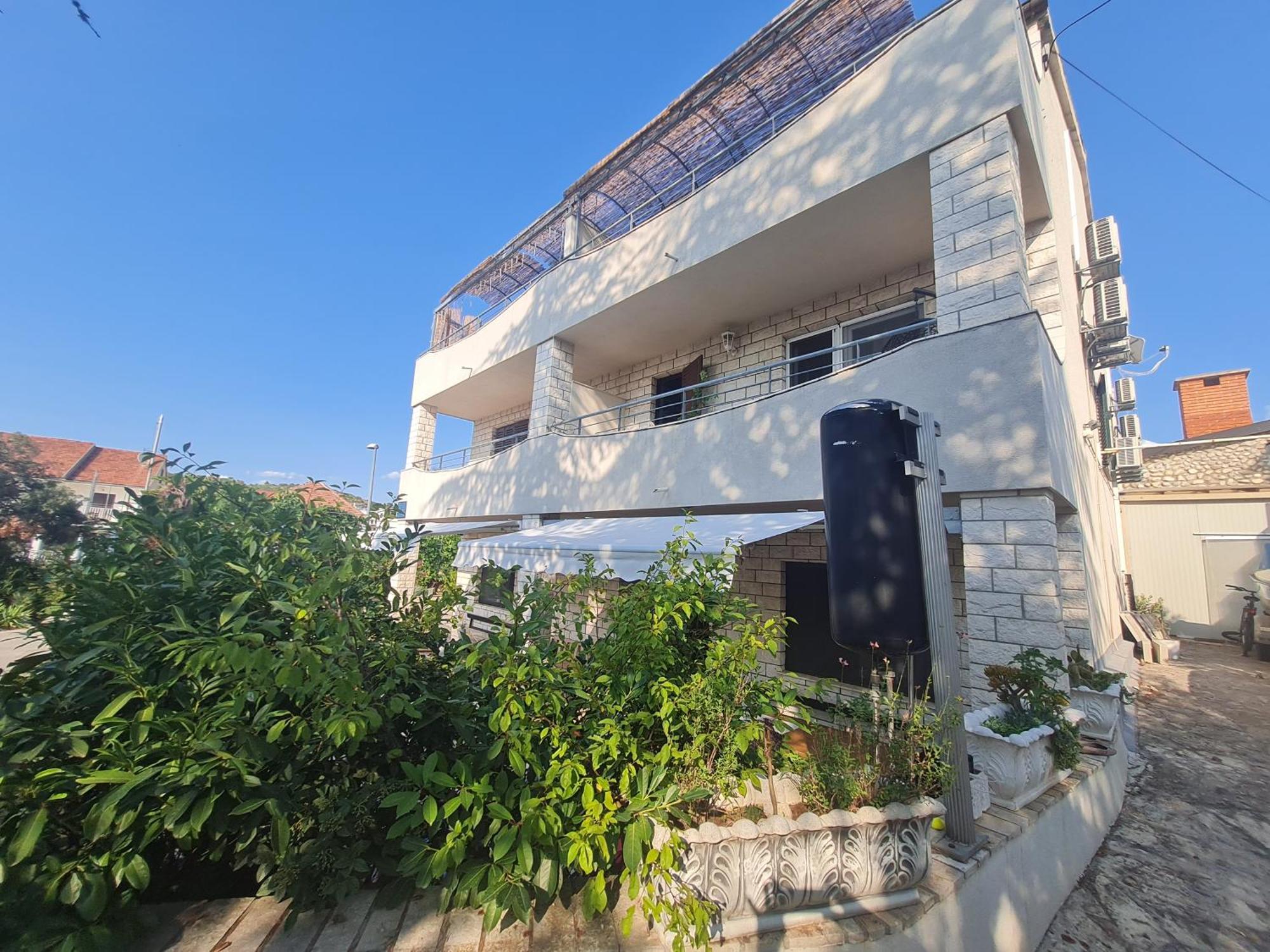 Apartments Lucija-Klara Brodarica  Εξωτερικό φωτογραφία