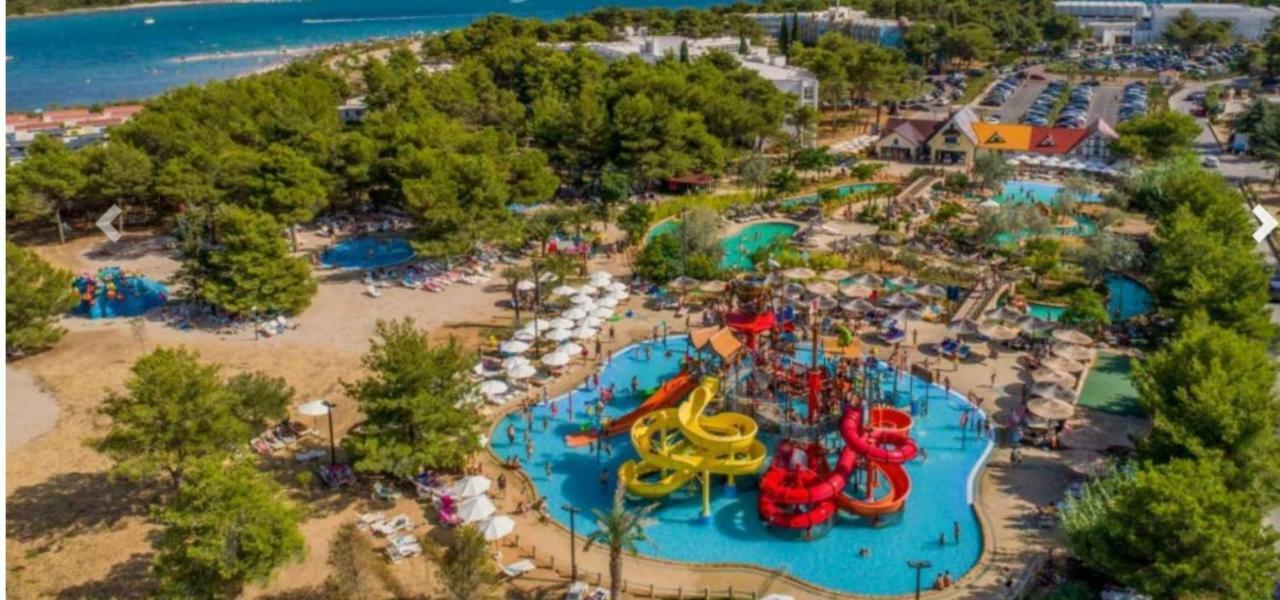 Apartments Lucija-Klara Brodarica  Εξωτερικό φωτογραφία